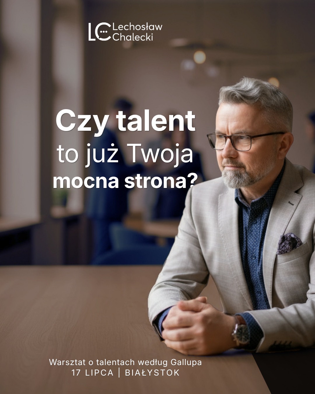 Czy talent jest już mocną stroną?

Nie.

Talent to potencjał.

Mocną stroną staje się dopiero wtedy, gdy zaczynasz go świadomie rozumieć i używać w praktyce.

Z raportu Gallupa możesz dowiedzieć się, że masz naturalny talent do działania, budowania relacji albo strategicznego myślenia.

To może być bardzo ważne odkrycie.

Ale samo odkrycie jeszcze niewiele zmienia.

Możesz mieć talent do działania — i nadal brać na siebie za dużo spraw.

Możesz mieć talent do relacji — i nadal doświadczać ich braku albo przeciążenia odpowiedzialnością za innych.

Możesz mieć talent strategiczny — i nadal widzieć wiele możliwych dróg, ale zbyt długo nie wybierać jednej konkretnej decyzji.

Dlatego praca z talentami nie polega tylko na tym, żeby poznać swój wynik.

Chodzi o to, żeby zobaczyć, jak Twoje talenty naprawdę działają w codziennym życiu: w decyzjach, pracy, relacjach.

17 lipca w Białymstoku poprowadzę kolejną edycję warsztatu o talentach według Gallupa.

Jeśli chcesz lepiej zrozumieć swój sposób działania i zacząć korzystać z talentów bardziej świadomie — zapraszam.

tu możesz zdobyć bilet https://fb.me/e/1ZILFlCD05